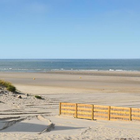 3 Bedroom Beautiful Home In Hames Boucres Eksteriør billede